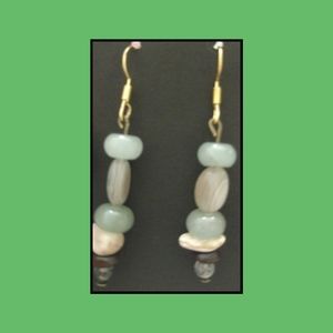 Pretty Earrings -  Dreamy Seafoam Green 💚💙 ☁️